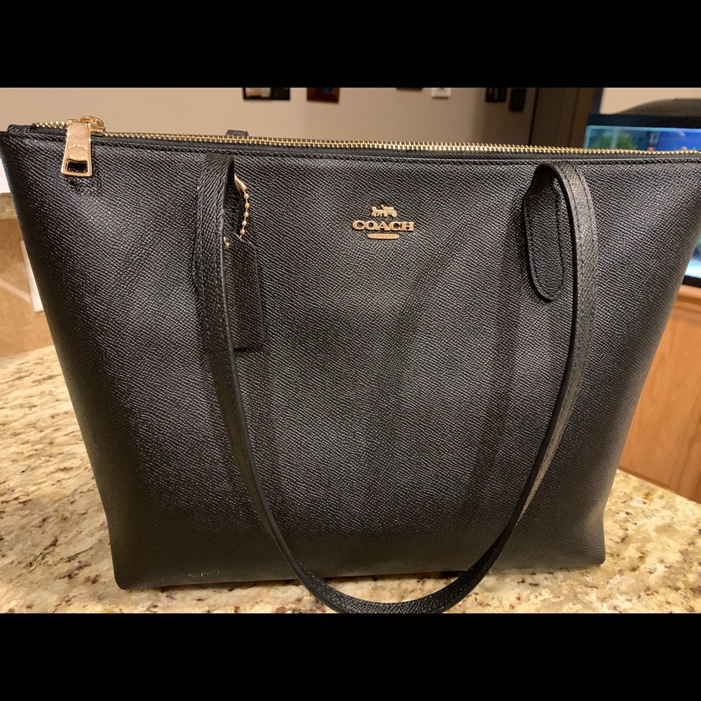 Coach Zip Top Leather Tote Purse/Bag